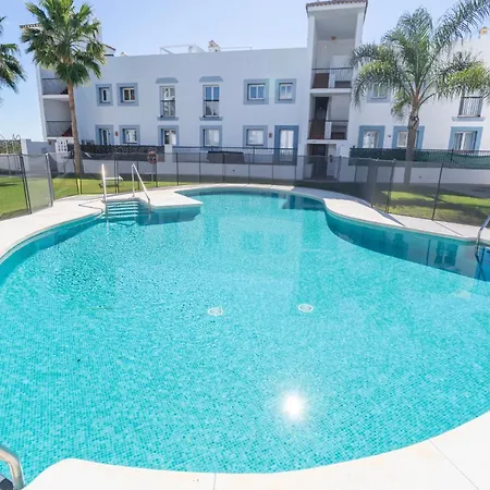 Modern Luxurious 3-bedroom With Amenities