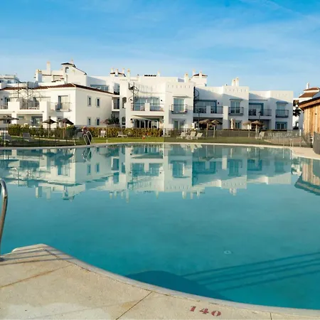 Modern Luxurious 3-bedroom With Amenities Estepona