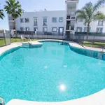Modern Luxurious 3-bedroom With Amenities